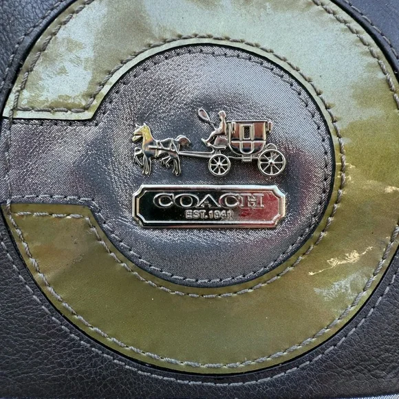 Authentic Coach Gray and Green Shoulder Bag with Metallic Hardware - Picture 2 of 8